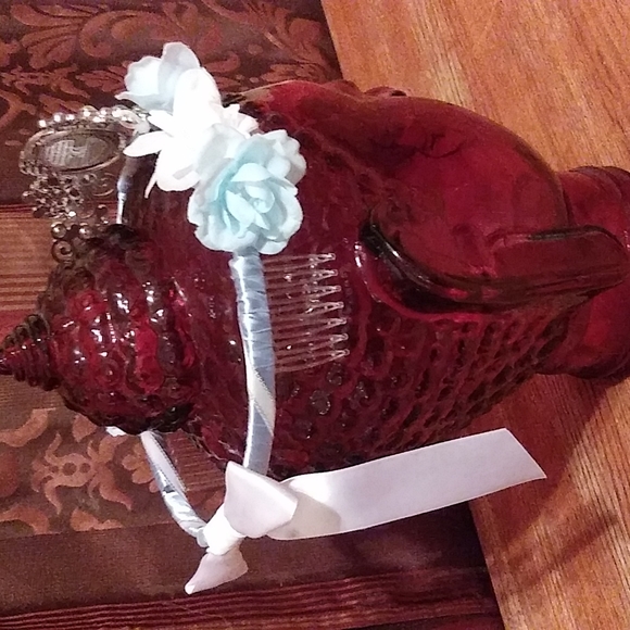 Cinderella high quality Disney World Limited Edition London crown tiara princess - Picture 4 of 8